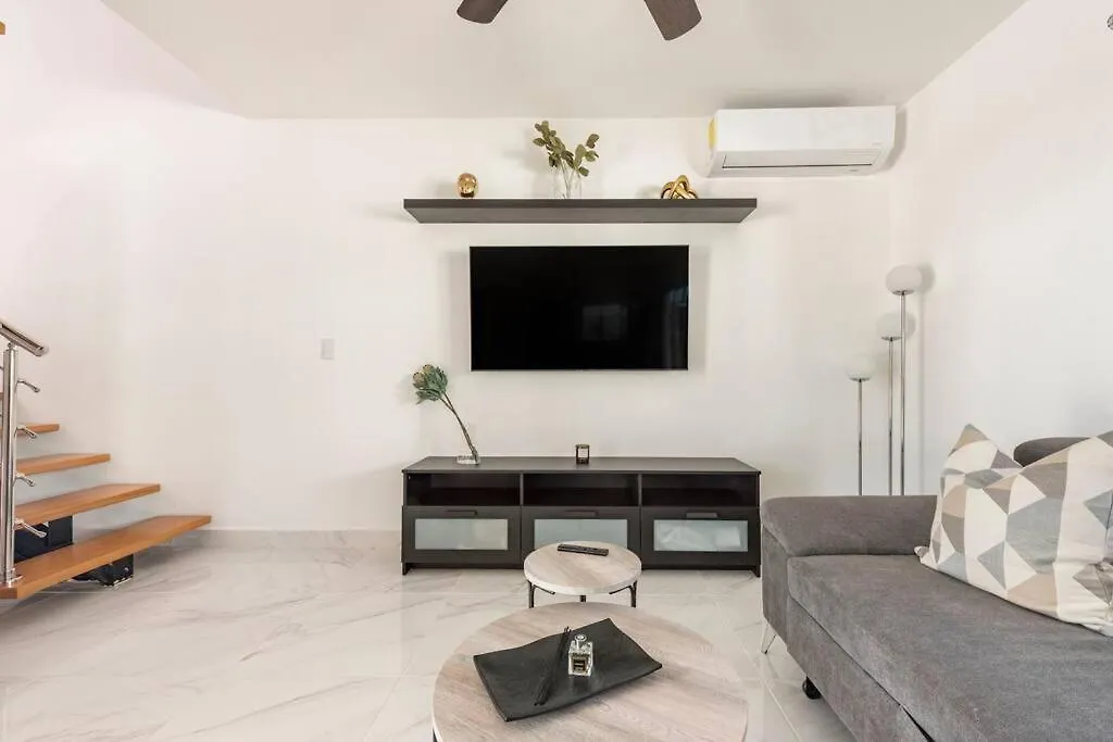 Eco-Friendly Tropical Villa 3Br 2B With Private Pool & Grill Punta Cana