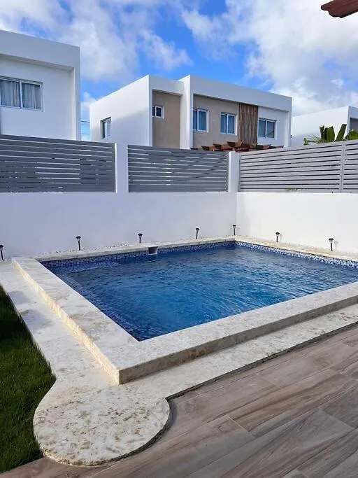 Eco-Friendly Tropical Villa 3Br 2B With Private Pool & Grill Punta Cana
