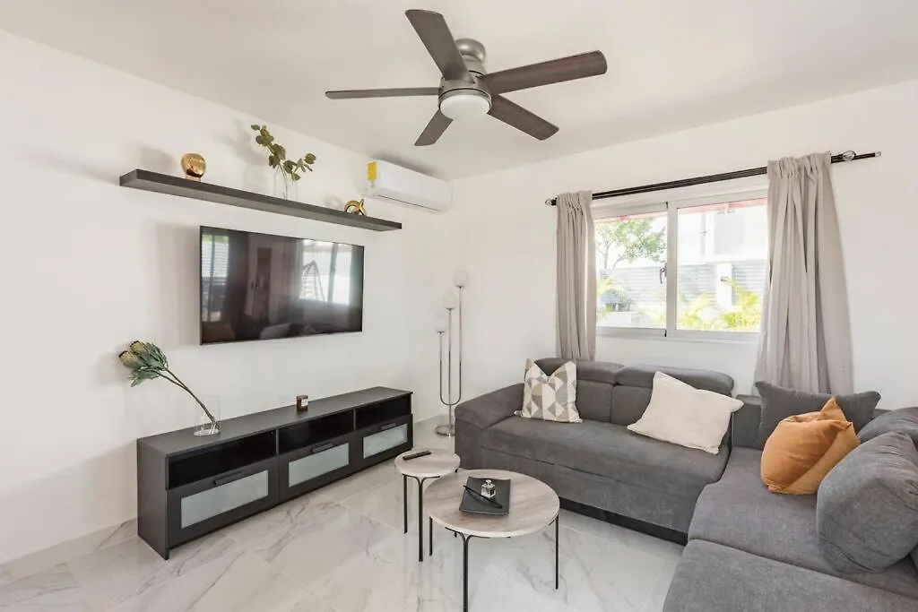 Eco-Friendly Tropical Villa 3Br 2B With Private Pool & Grill Punta Cana